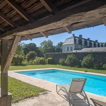 בית נופש Dans Chateau Pour 7 Personnes Noyant